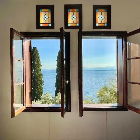 Beachfront Rodi Pelion Villa